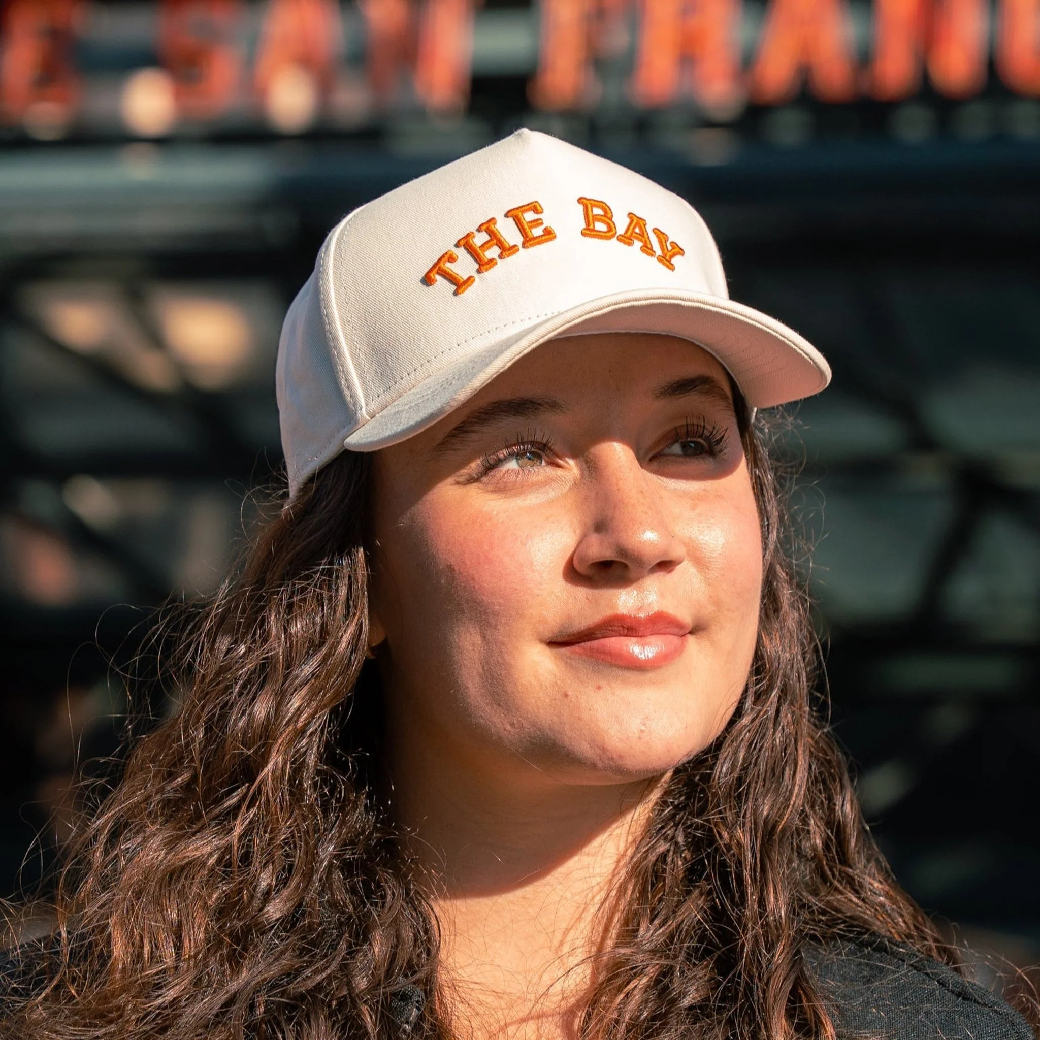Snapback - The Bay - Off White/Orange - Image 5